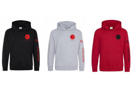 Sweet à capuche personnalisable : flocage sur le cœur