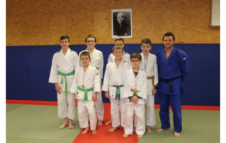 TOURNOI DE RIEC SUR BELON